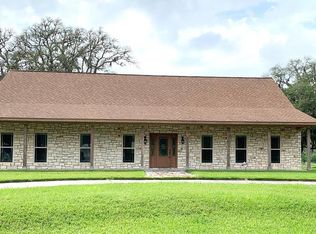 514 Lone Star Trl, Angleton, TX 77515