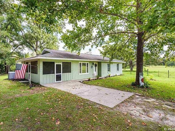3rd image of 23822 NW 51st Pl
