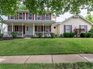 805 Summer Meadow Ct, Saint Louis, MO
