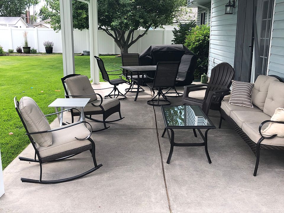 2nd image of 3011 Bluebird Ln