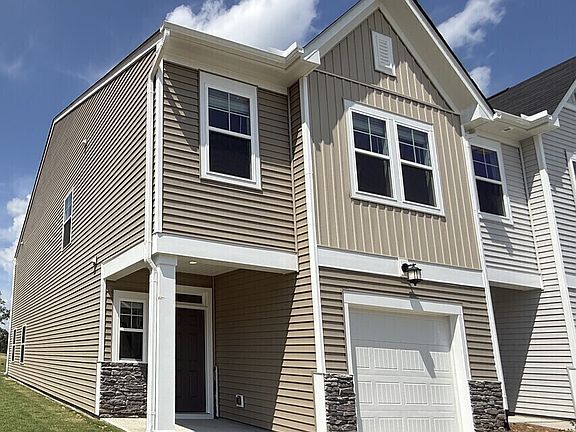 3rd image of 984 Pilot St #1