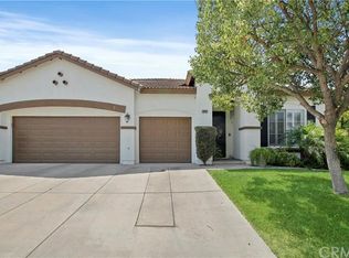 19434 Castle Peak Dr, Riverside, CA 92508
