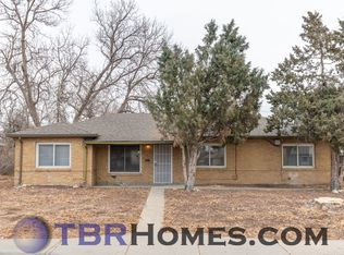 990 Quari St, Aurora, CO 80011