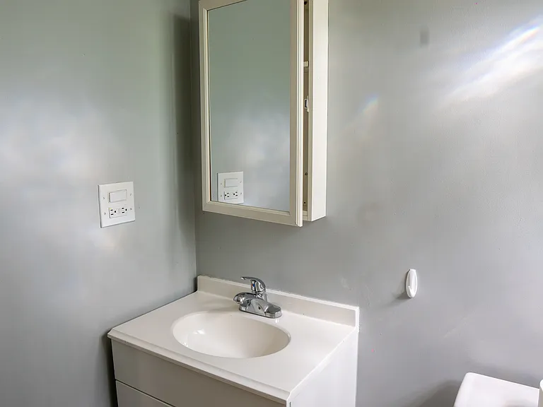 9733 Karlov Ave — Photo 22