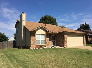 3008 W Houston Pl, Broken Arrow, OK 74012