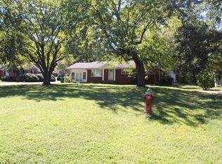 275 Veterans Dr N, Huntingdon, TN 38344