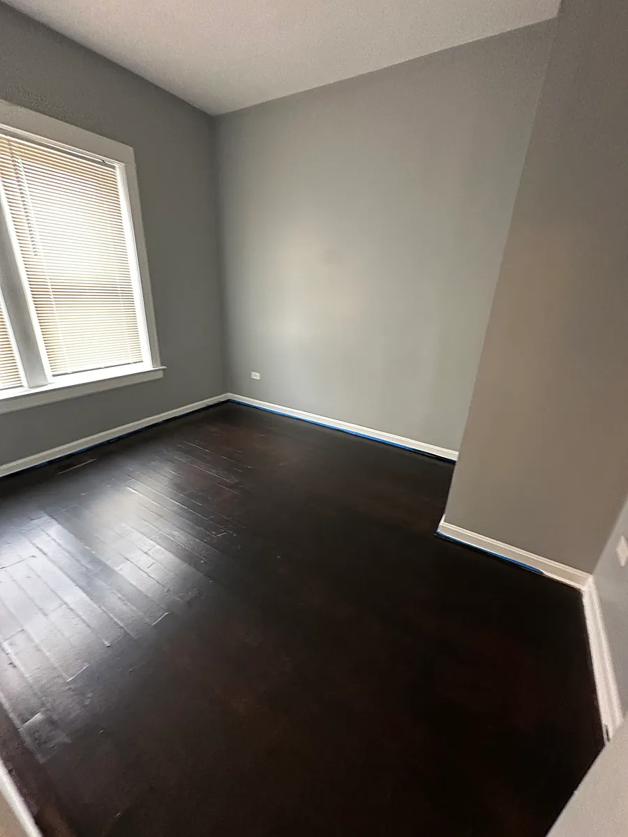 Building Photo - 6444 S Eberhart Ave #1