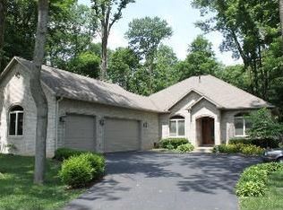 2520 S Edgewood Cv, Martinsville, IN