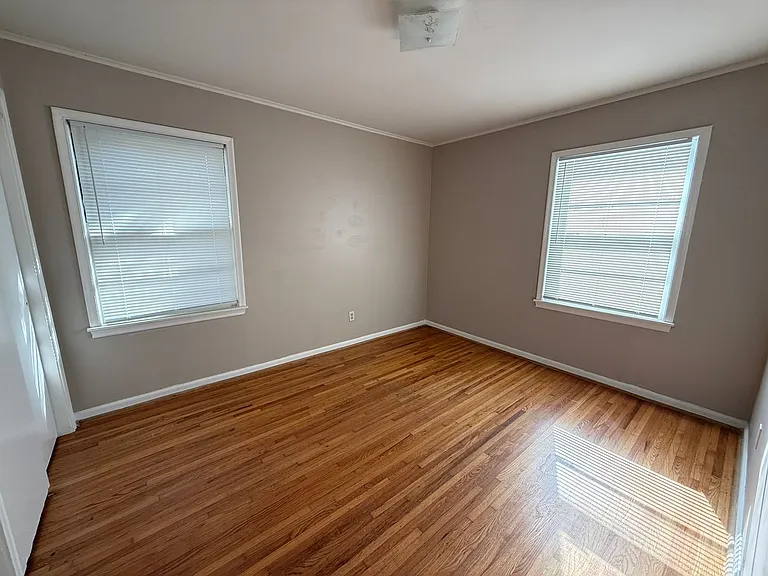 5213 S Saint Louis Ave — Photo 7