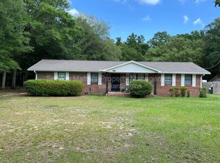 5432 Homestead Dr, Milton, FL 32570