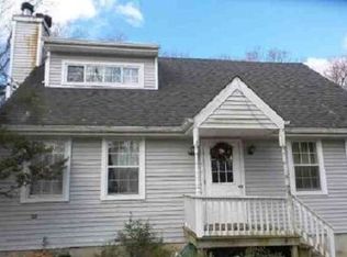 1087 N Sea Rd, Southampton, NY 11968