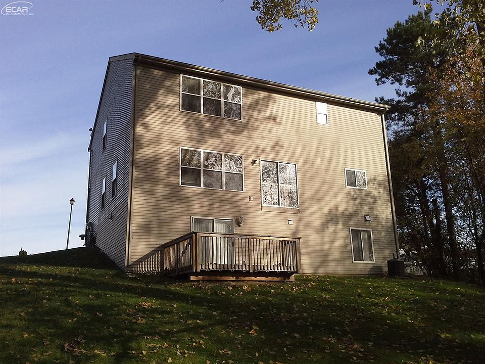 2nd image of 286 Clearview Ct