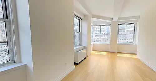21 West St Photo 1