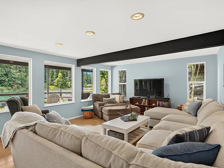 18302 E Spring Lake Rd — Photo 10