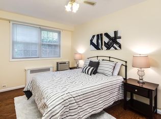 4311 2nd Rd N APT 3, Arlington, VA 22203