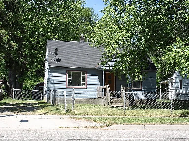 1st image of 6300 S Washington Ave