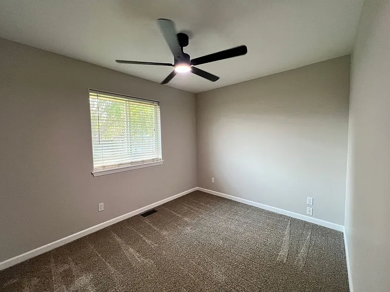 1351 Yost Cir NE — Photo 23