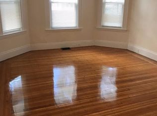 90 Foster St, Brighton, MA 02135