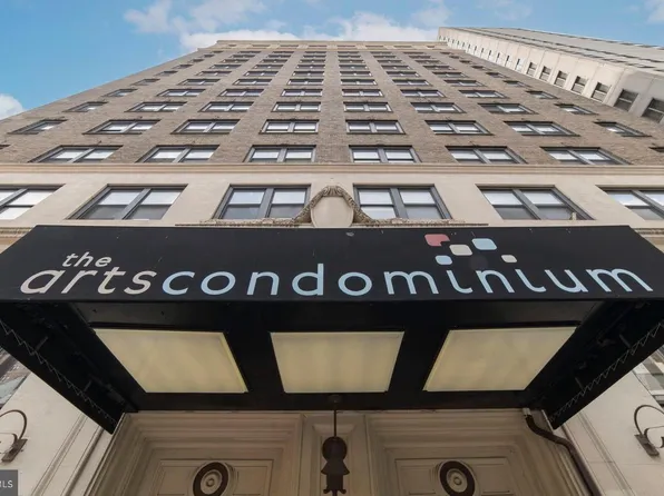 1324 Locust St APT 814, Philadelphia, PA 19107
