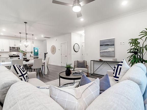 7th image of this home