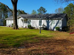 396 Concord Cades Rd, Trenton, TN 38382