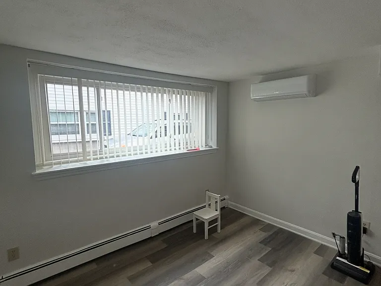 21 Weymouth Ave #1 — Photo 5