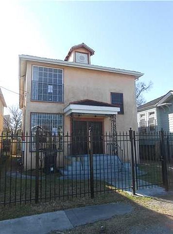 1st image of 4018-20 S Derbigny St
