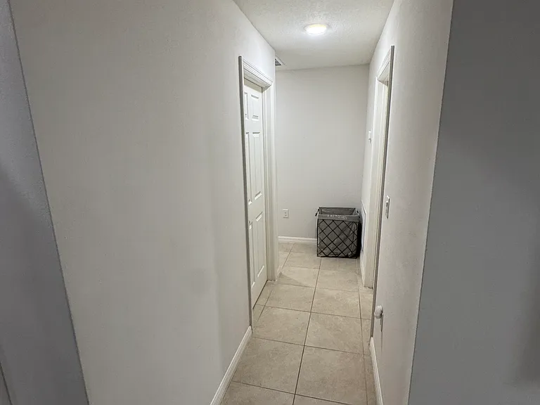 844 SW Corbin Cir — Photo 19