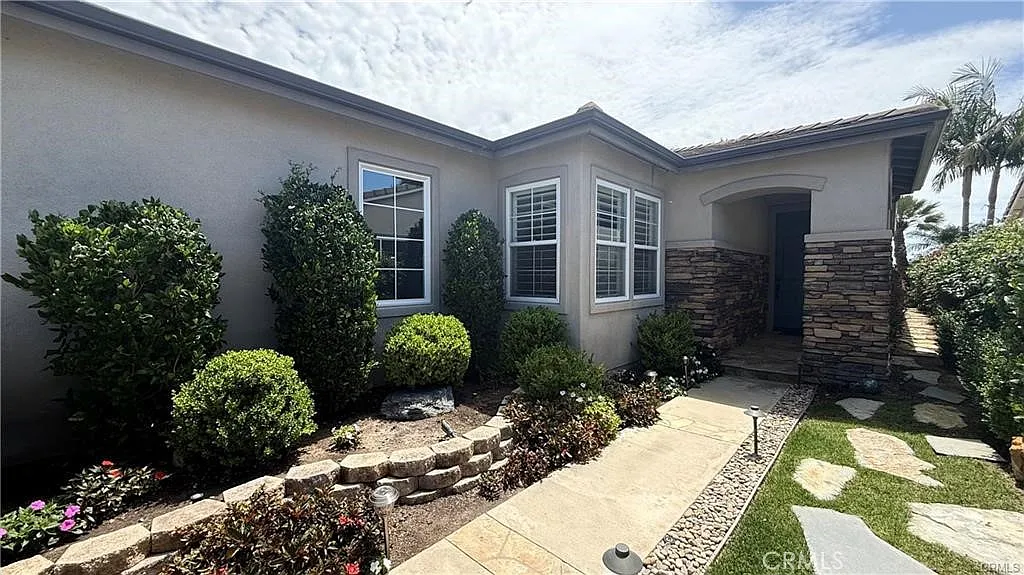 3 bed, 1785 sqft, $5,600 — Photo 3