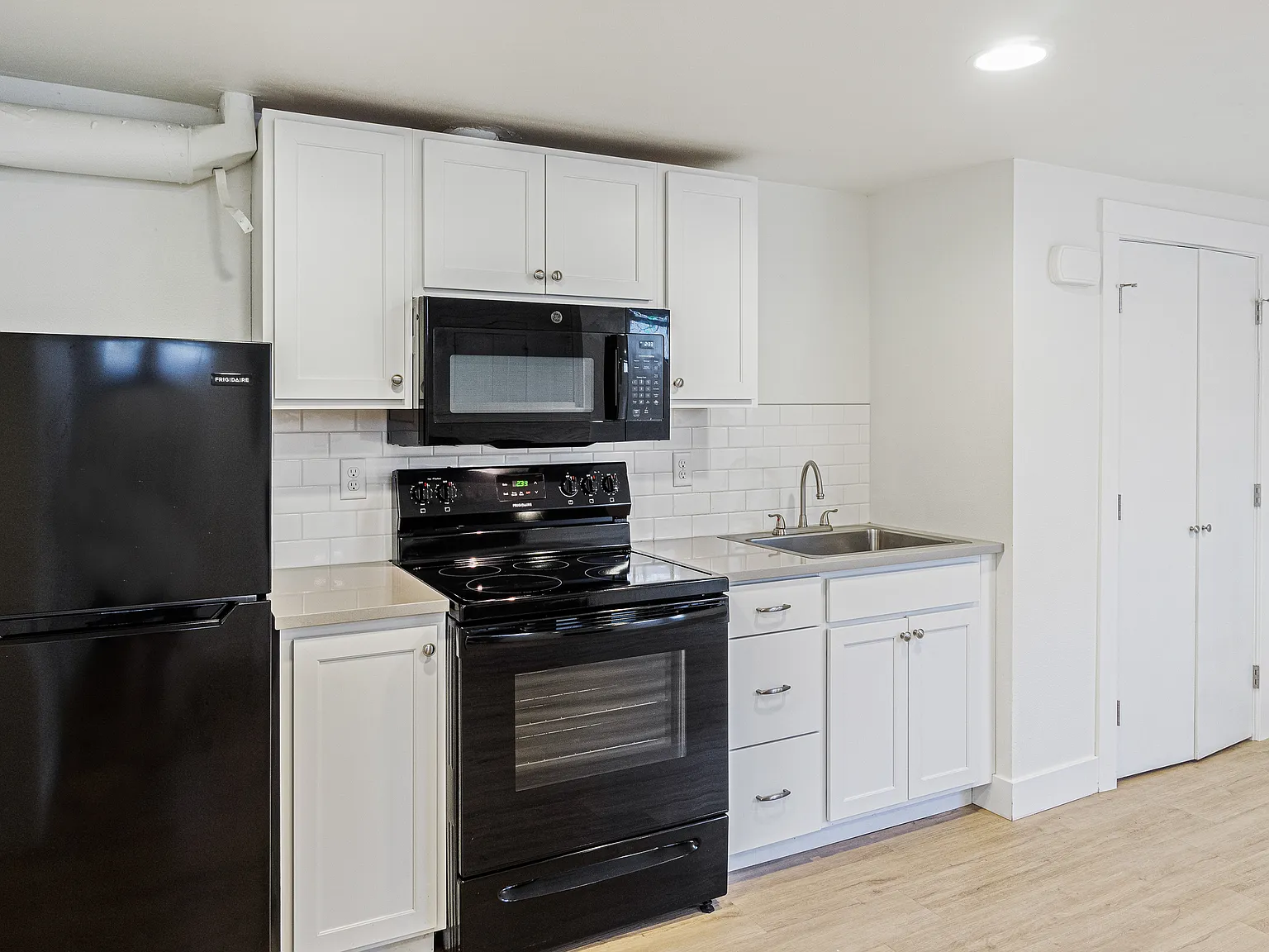 530/532 12th Ave E // Central Park // Seattle - 532B — Photo 3