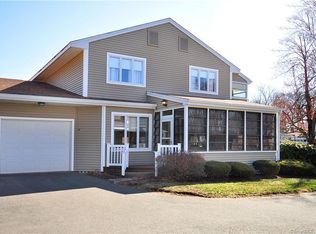 14 Windmill Spgs #14, Granby, CT 06035