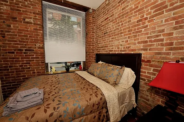 Rented by Manhattan Apartment Organization | media 10