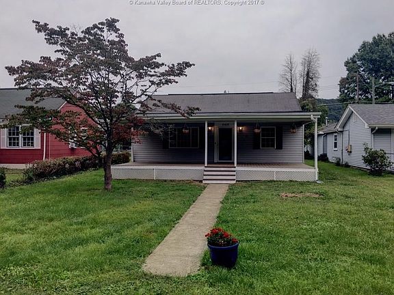 2nd image of 4416 Lancaster Ave