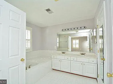 13640 Salk St — Photo 9