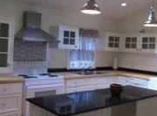 20 Keddy St, Springfield, MA 01109