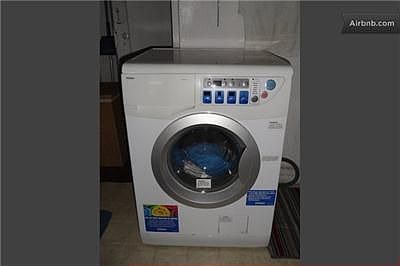 5th image of 166 Allen St APT 1C