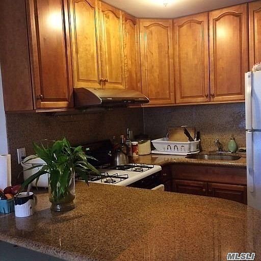 1st image of 31-22 Union St #3C