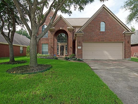 2nd image of 17918 Scenic Oaks Dr