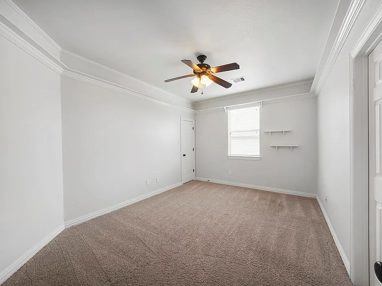 5430 Tyler Park Ln — Photo 22