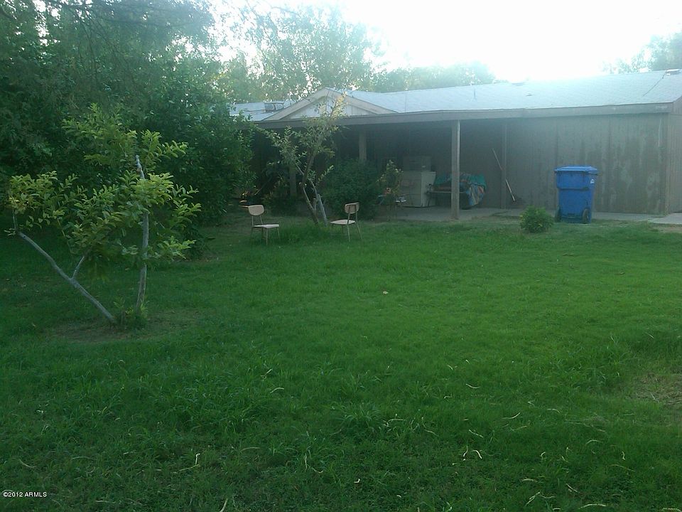 2nd image of 1246 E Roeser Rd