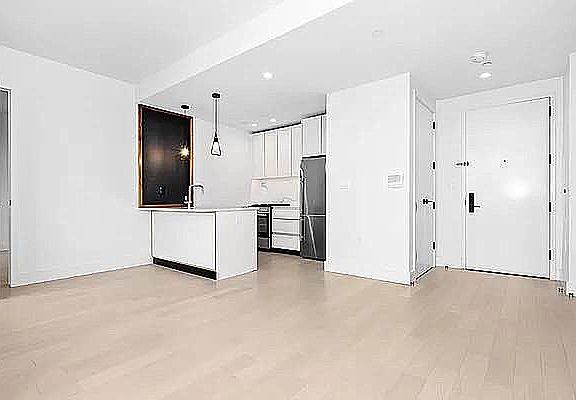 3rd image of 557 4th Ave #1010
