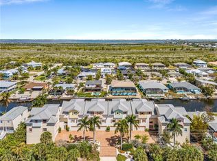 3100 Stringfellow Rd #4, Saint James City, FL 33956