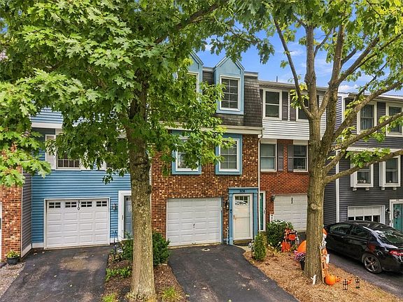 2nd image of 308 Redrome Cir W