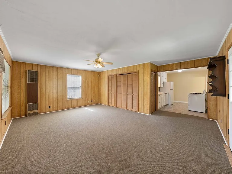 229 Alexander Hamilton Dr — Photo 14