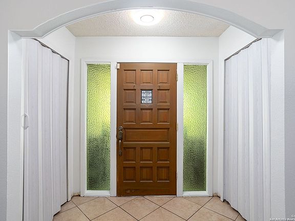 4th image of 4419 HICKORY HILL DR
