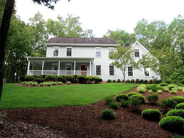 1st image of 3115 Lockwood Dr