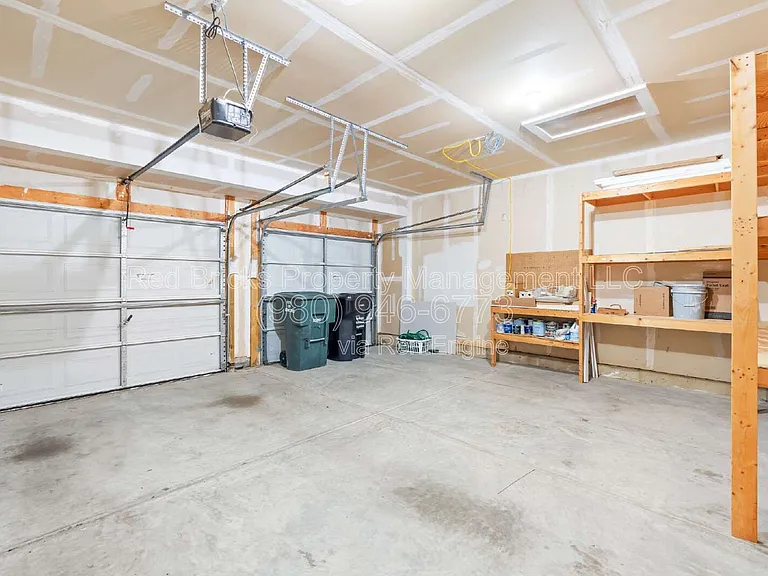 9425 Shumacher Ave NW — Photo 26