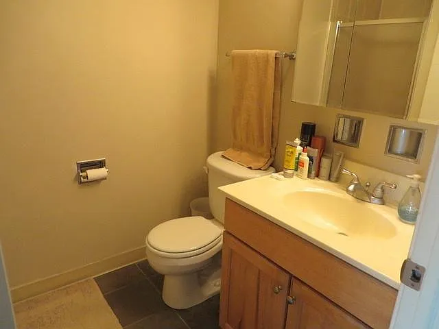 906 W Alleghany Dr #2B — Photo 14