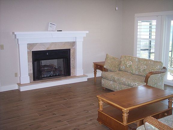 Custom travertine / wood fir