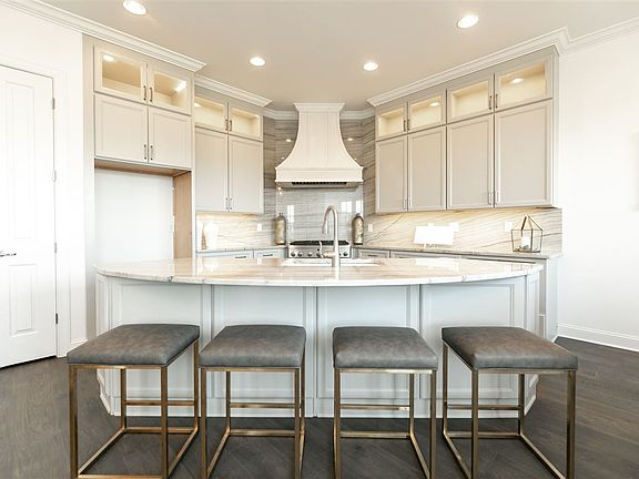 4th image of 614 Covington Walk Ln Lot 11